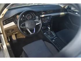 Volkswagen Passat thumbnail 11
