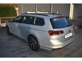 Volkswagen Passat thumbnail 3
