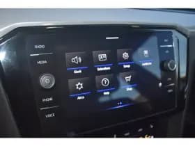 Volkswagen Passat thumbnail 28