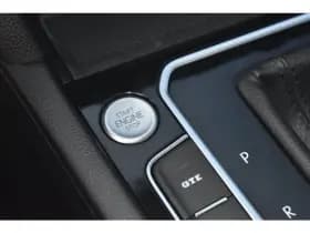Volkswagen Passat thumbnail 37