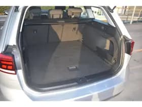 Volkswagen Passat thumbnail 9