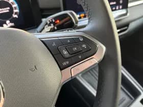 Volkswagen T-Roc thumbnail 13