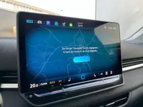Volkswagen T-Roc thumbnail 17