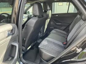Volkswagen T-Roc thumbnail 28