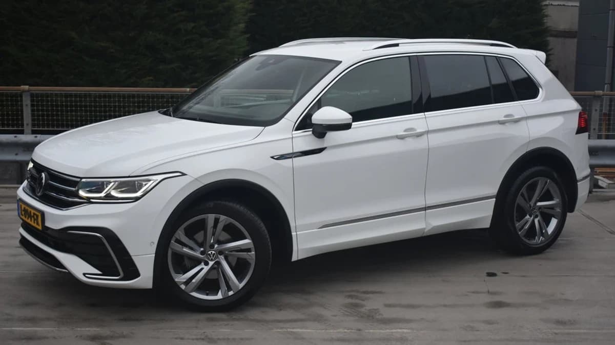 Volkswagen Tiguan — foto 1