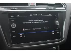 Volkswagen Tiguan thumbnail 28