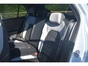 Volkswagen Golf thumbnail 11