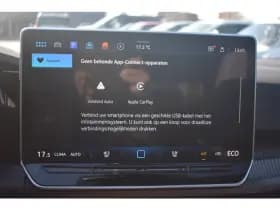 Volkswagen Golf thumbnail 28