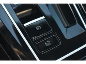 Volkswagen Golf thumbnail 44
