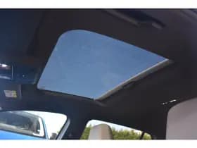 Volkswagen Golf thumbnail 46