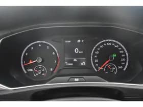 Volkswagen T-Roc thumbnail 15