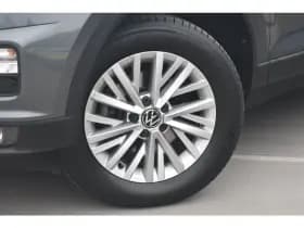 Volkswagen T-Roc thumbnail 6