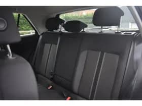 Volkswagen T-Roc thumbnail 9