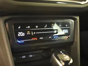 Volkswagen Tiguan thumbnail 15
