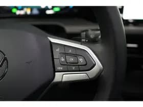 Volkswagen Golf thumbnail 19
