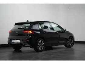 Volkswagen Golf thumbnail 3