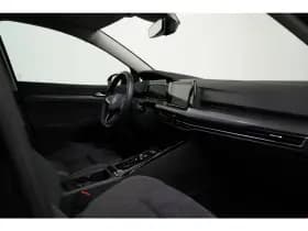 Volkswagen Golf thumbnail 9