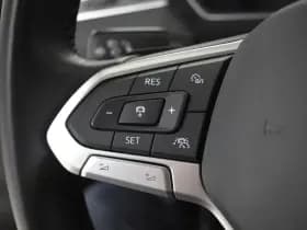 Volkswagen Tiguan thumbnail 9