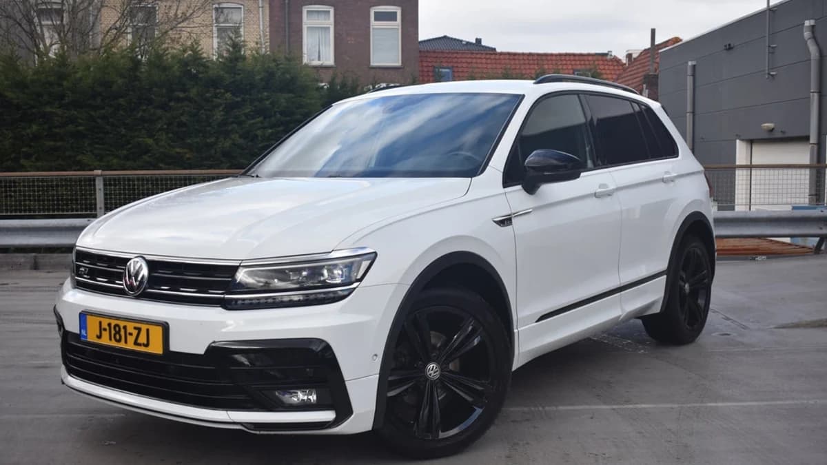 Volkswagen Tiguan — foto 1