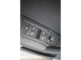 Volkswagen Tiguan thumbnail 13