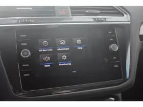 Volkswagen Tiguan thumbnail 23
