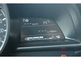 Mazda 2 thumbnail 19