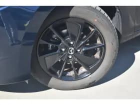 Mazda 2 thumbnail 6