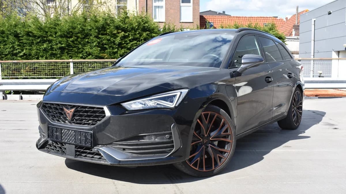 CUPRA Leon Sportstourer — foto 1