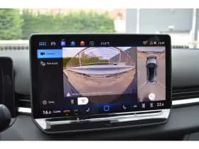 Volkswagen T-Roc thumbnail 32
