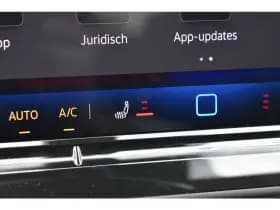 Volkswagen T-Roc thumbnail 39