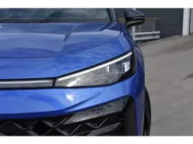 Volkswagen T-Roc thumbnail 5