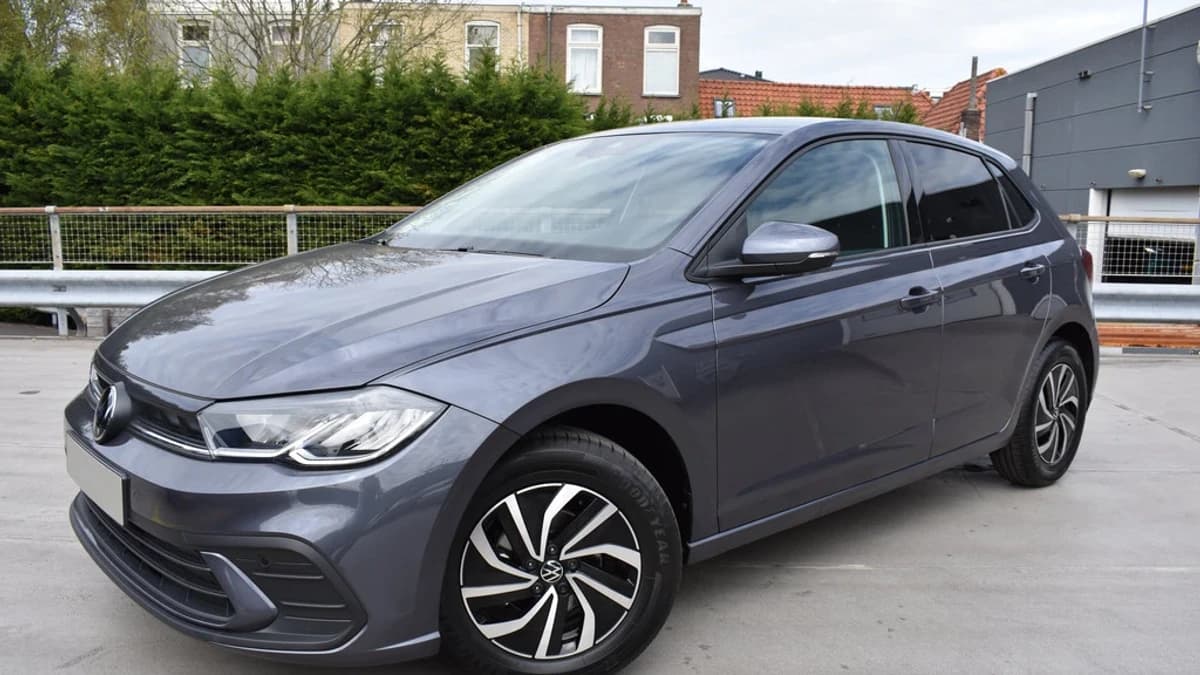 Volkswagen Polo — foto 1