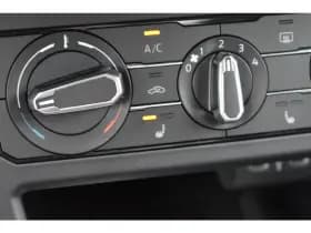 Volkswagen Polo thumbnail 26
