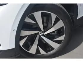 Volkswagen ID.4 thumbnail 6