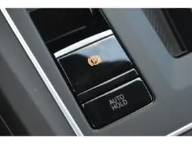 Volkswagen Golf thumbnail 35