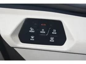 Volkswagen Multivan thumbnail 18