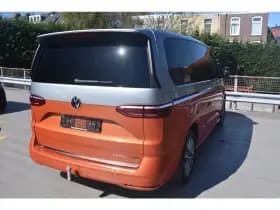 Volkswagen Multivan thumbnail 4