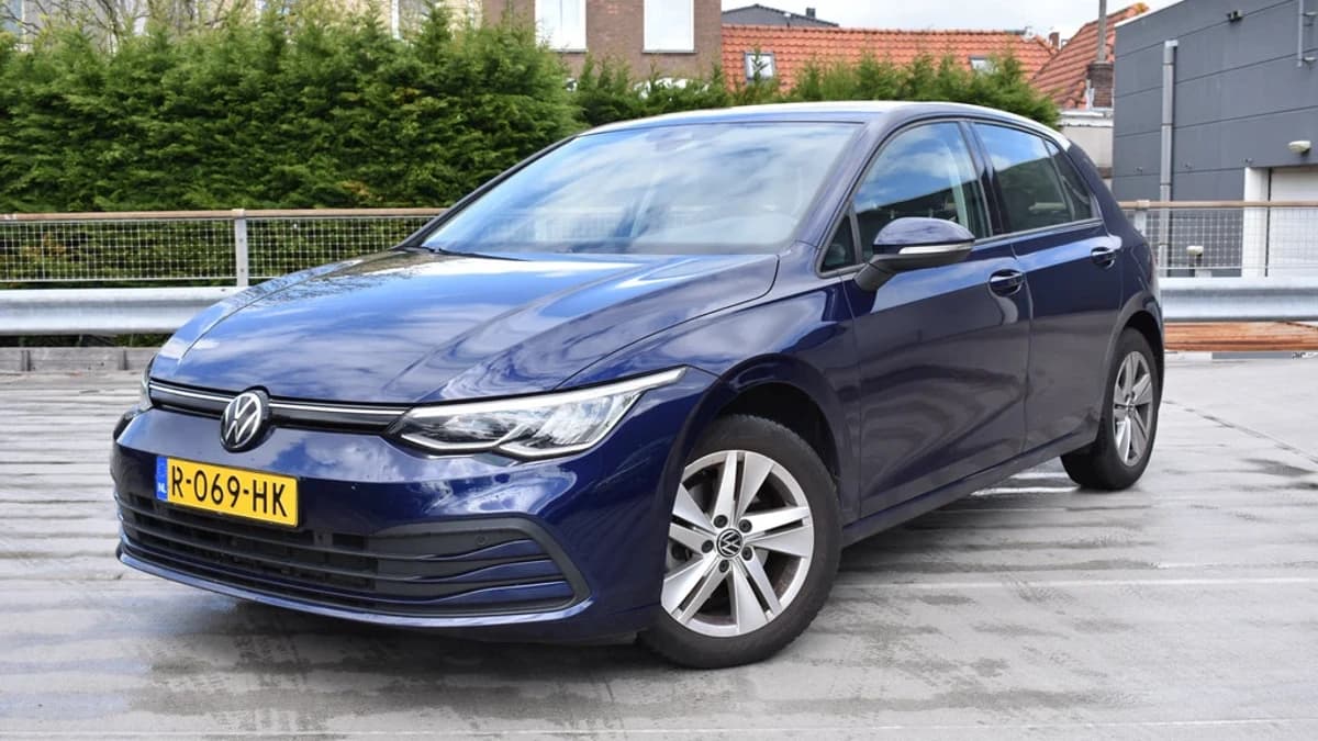 Volkswagen Golf — foto 1