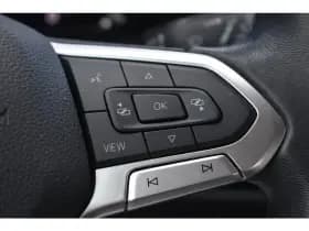 Volkswagen Golf thumbnail 16