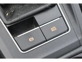 Volkswagen Golf thumbnail 29