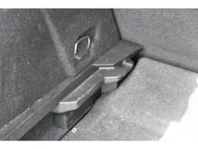 Volkswagen Golf thumbnail 32