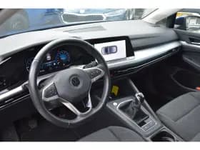 Volkswagen Golf thumbnail 8