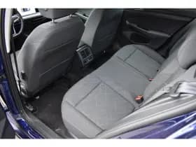 Volkswagen Golf thumbnail 10