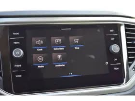 Volkswagen T-Roc thumbnail 18