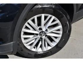 Volkswagen T-Roc thumbnail 6