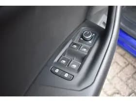 Volkswagen Touareg thumbnail 14