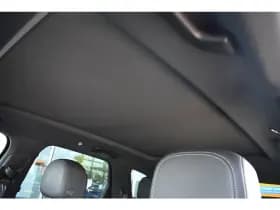Volkswagen Touareg thumbnail 37