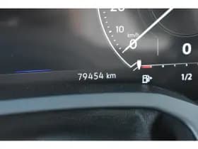 Volkswagen Touareg thumbnail 55