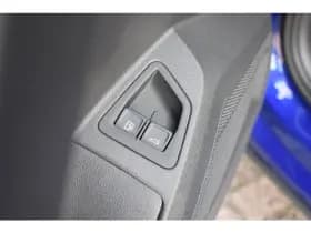 Volkswagen Touareg thumbnail 15