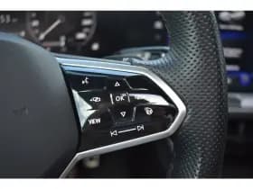Volkswagen Touareg thumbnail 19